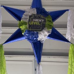 🎮 Next Level Birthday Star Pinata
