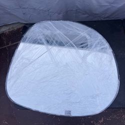 32” in irregular shaped wall mirror