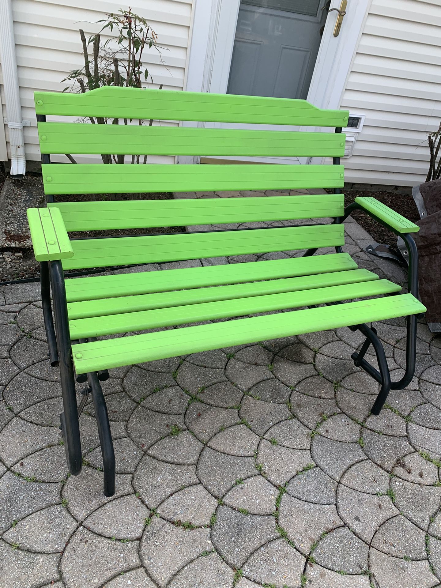 Beautiful Green/Black Double Glider Swing