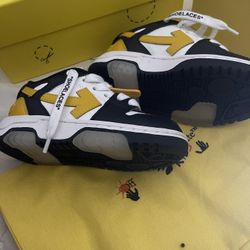 Toddler OFF WHITE SNEAKERS 