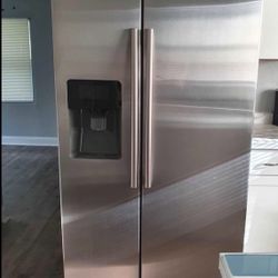 36 Inch Stainless Steel Fridge