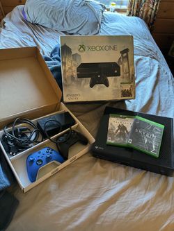 X box one. 2 Controllers Lots of Games downloaded