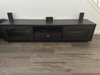 TV Stand/Entertainment Center