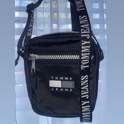 Tommy Hilfiger - Tommy Jeans FLAG LOGO REPORTER BAG