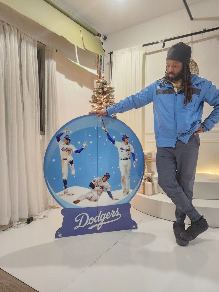 Dodgers Snow Globe 46inch Wooden Decor