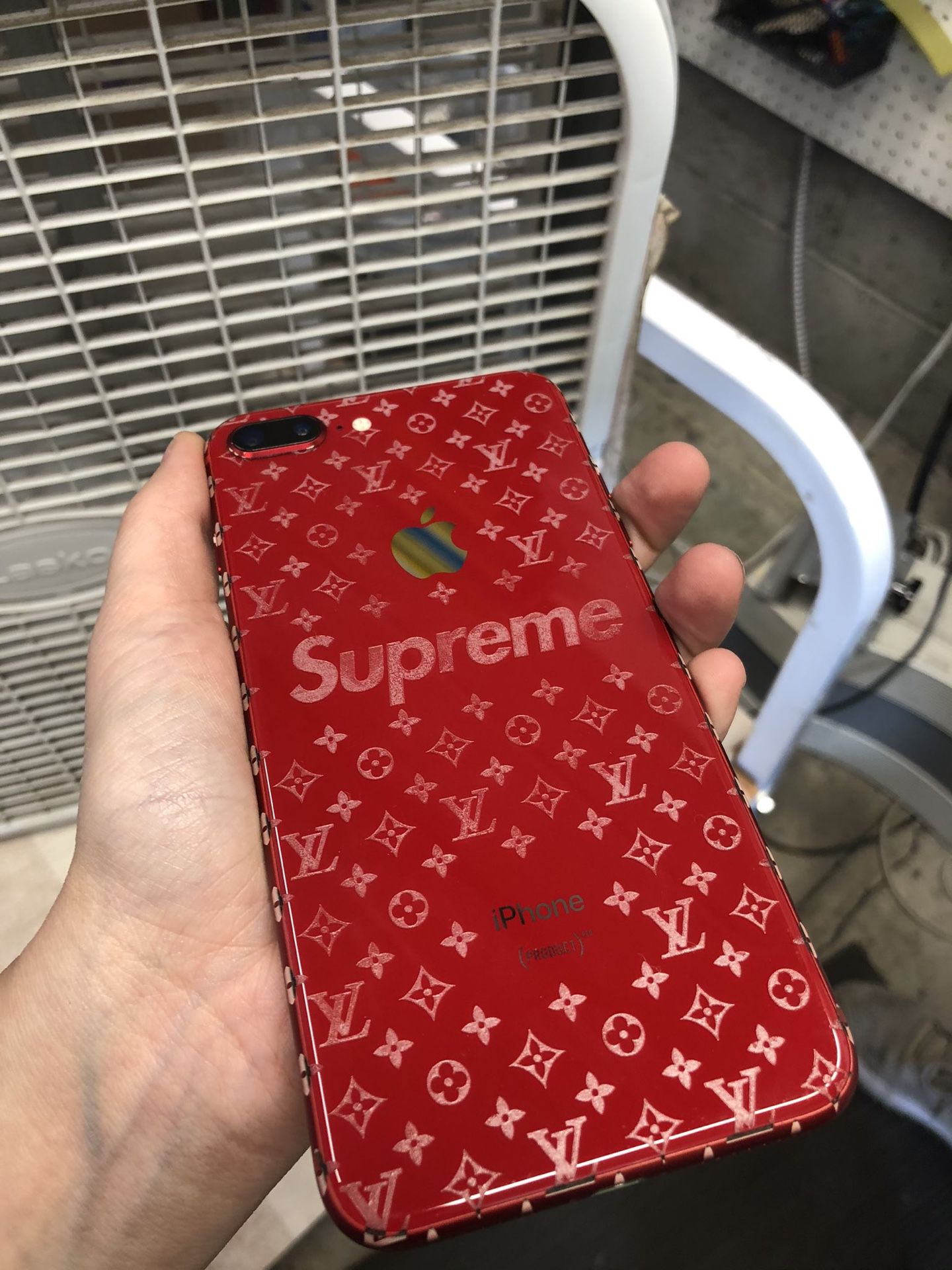iPhone X/XS/XS Max/11 Laser Engraving/Back Glass Repair