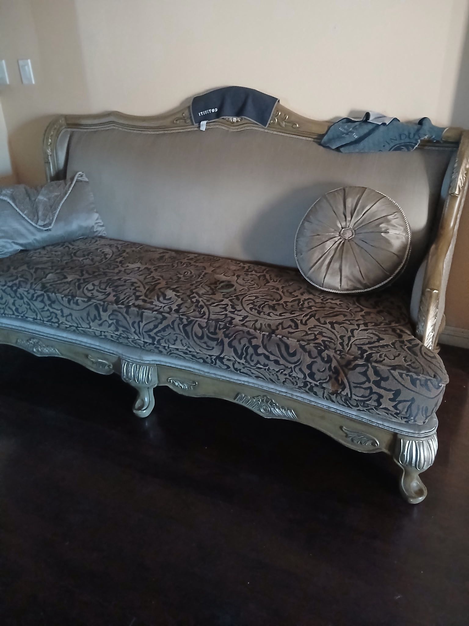 Sofa