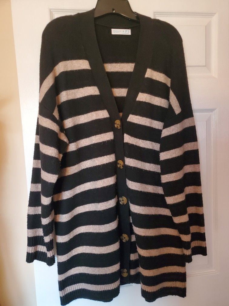 Ladies Button Down Cardigan Size Small
