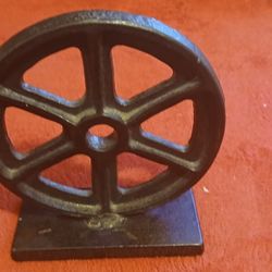 Vintage Cast Iron Paperweight - Doorstop 