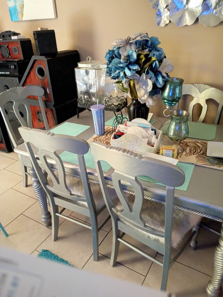 Kitchen Table Set With White Fur Cushions Silver And A Entry Table