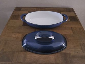 Kitchen Aid Enameled Cast Iron Casserole Dish With Lid