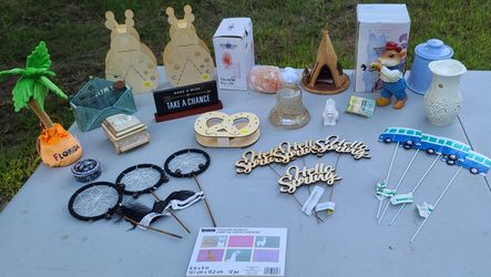 Trinket Boxes, Garden Picks, Postcards, Dreamcatchers, Salt Nightlight, Oil Burner, Carnival Glass Bank