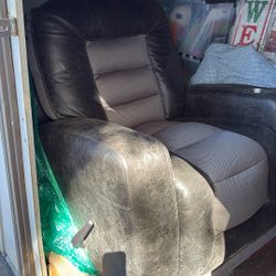 Beautiful Recliner With Cup / Beer Holder Chair