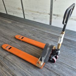 Pallet Jack