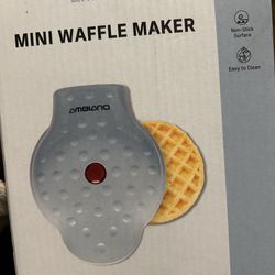 Mimi  Waffle Maker (New)