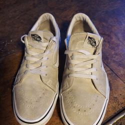VANS FRENCH OAK CREAM COLORED SHOES SIZE 8.5