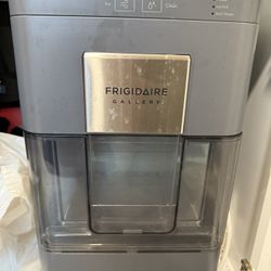 Frigidaire Ice Nugget Maker 