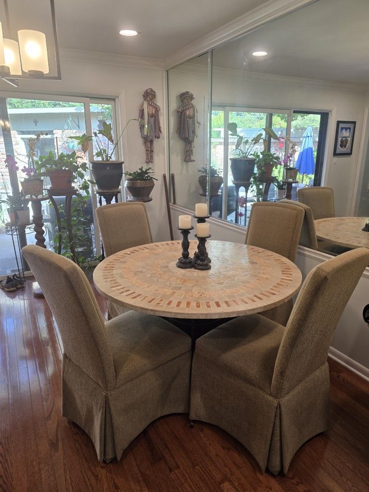 Round Metal Table with Stone Top w/4 Chairs