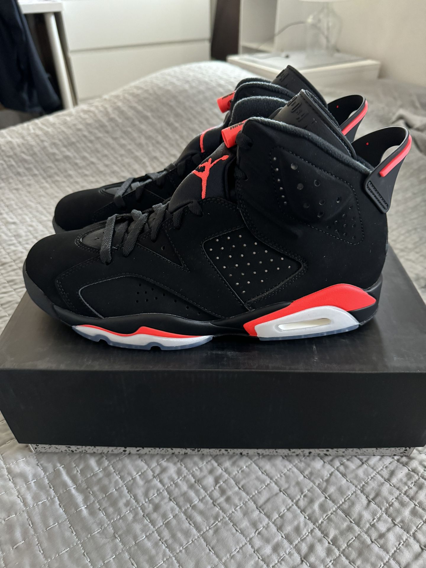 Jordan 6 Brand New Infrared (2019) Size 9.5