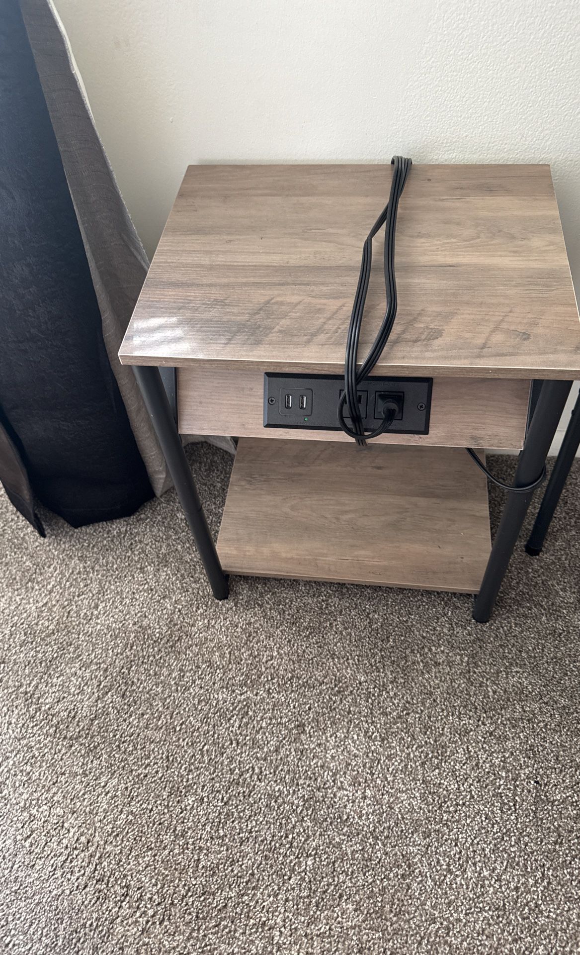 End Table With Plugs