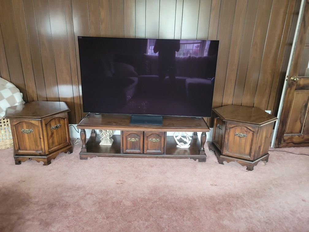 Coffee Table and 2 End Tables