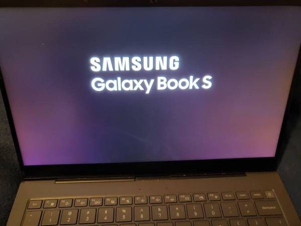 Super Thin & Light Samsung Galaxy Book S 13.3" 8G Ram 256gb SSD Wifi & Unlocked Any SIM 