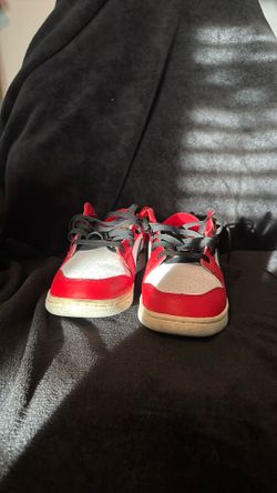 Red white nike dunks