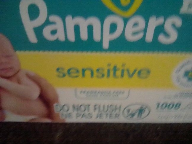 Big Box Of PAMPERS WIPES 1008COUNT ONLY $25.00