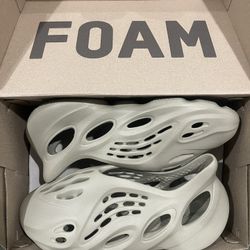 Size 12 Yeezy Foam Runner - STONE SALT