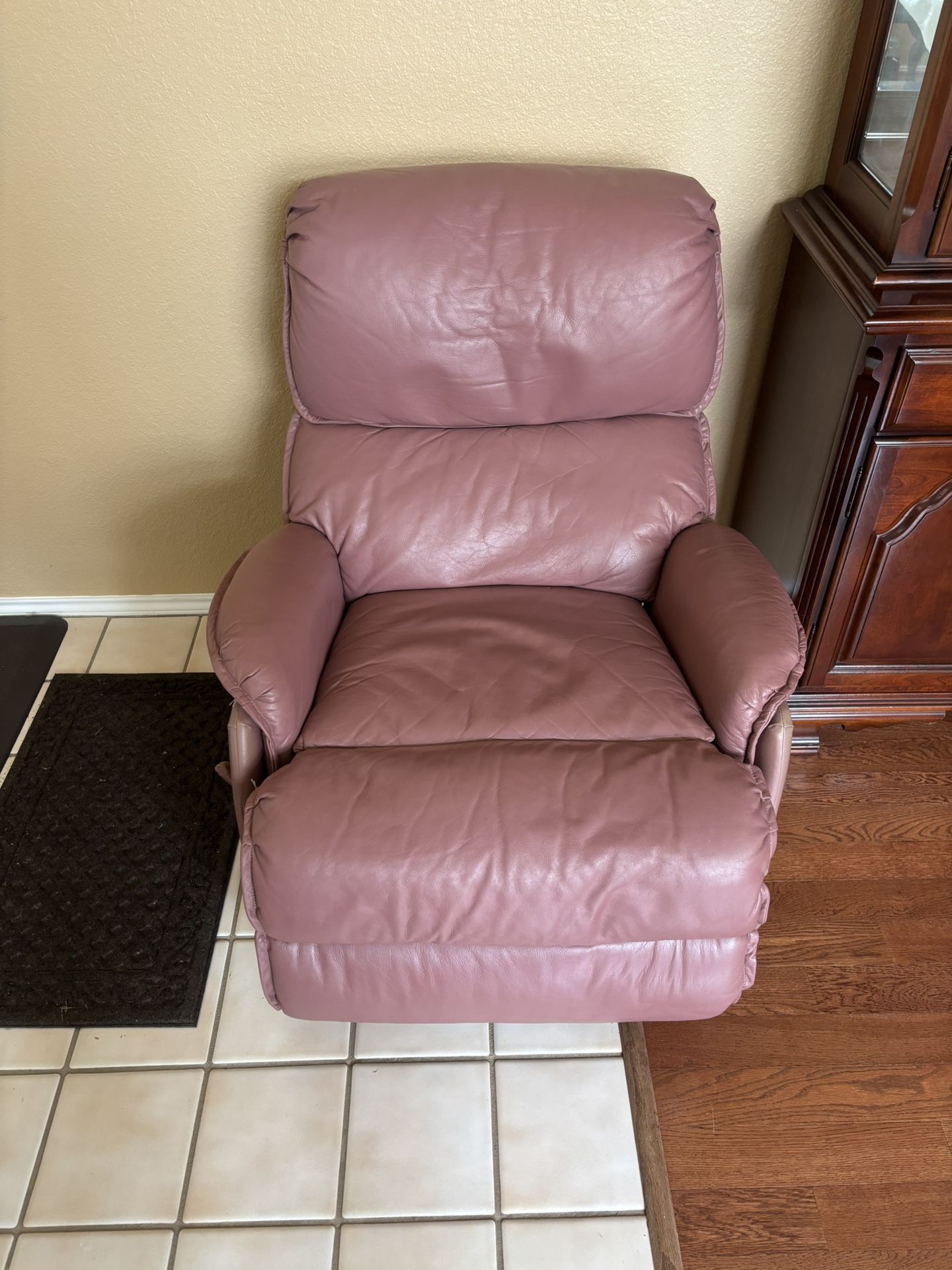 Vintage Recliner 