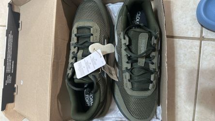 Adidas size 10 1/2