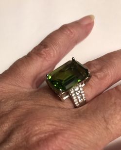Peridot 925 Sterling Silver Ring 