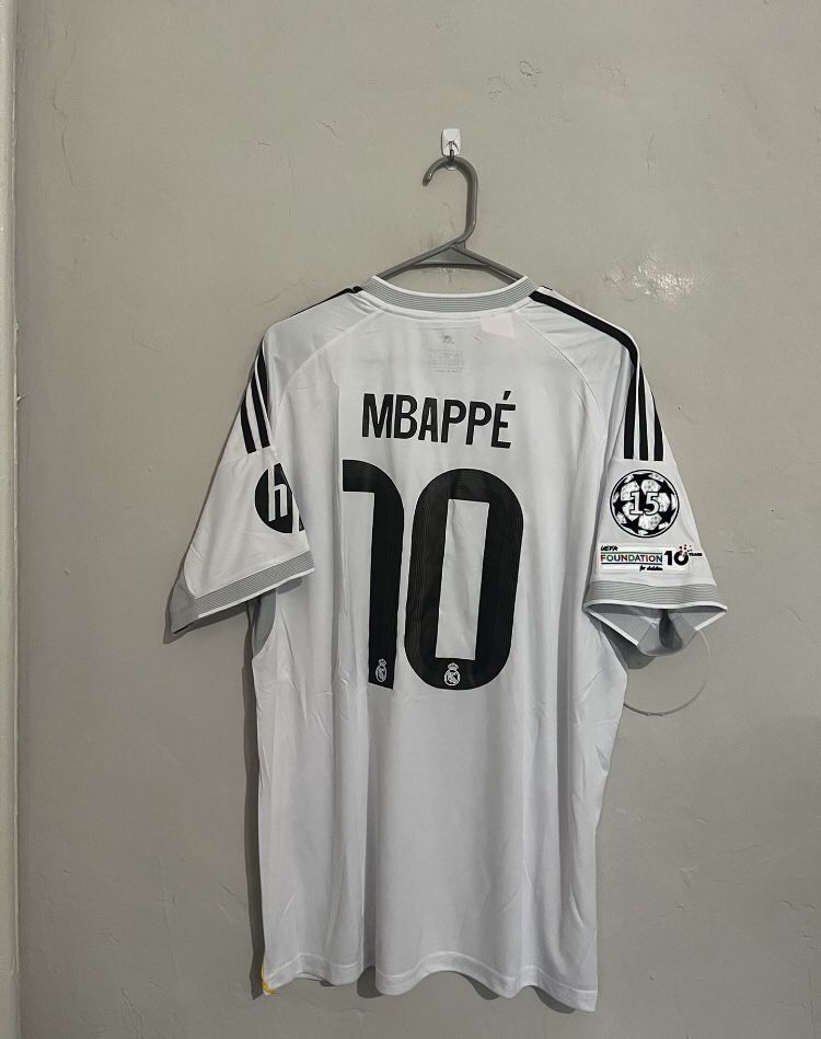 Real Madrid 2025-26 Home Mbappe Jersey (medium Large XL 2X)
