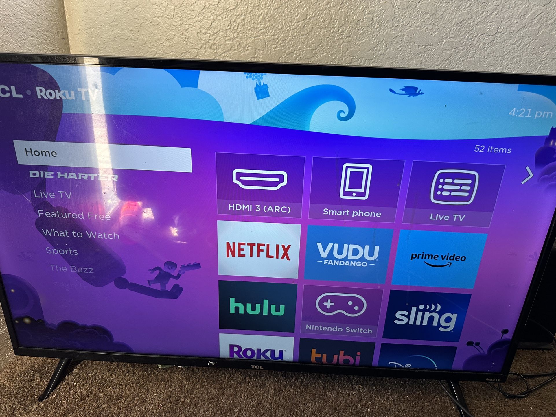 43” TLC  Roku Tv 