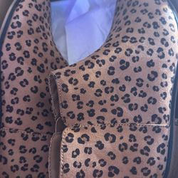 Brand New Girls Size 5 Boots New