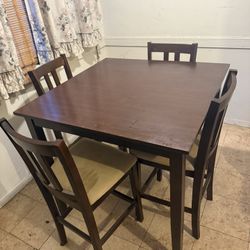 Tall Dining Table Set 