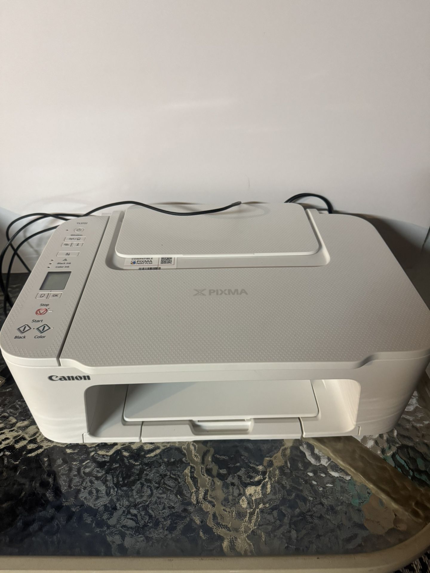 PIXMA PRINTER (NO INK OR PAPER)