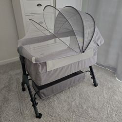 Brand New Baby Basinet