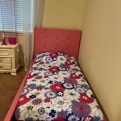 Twin Bed With Mattress 