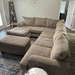 Sectional Couch Appx 8 By 10