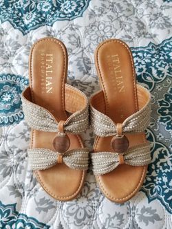 Italian shoemakers inc. Wedges new