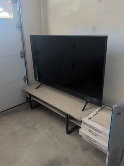 Long coffee table
