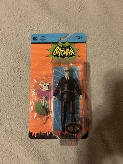 McFarlane Toys - Alfred Pennyworth (DC Retro: Batman 66) Platinum Edition
