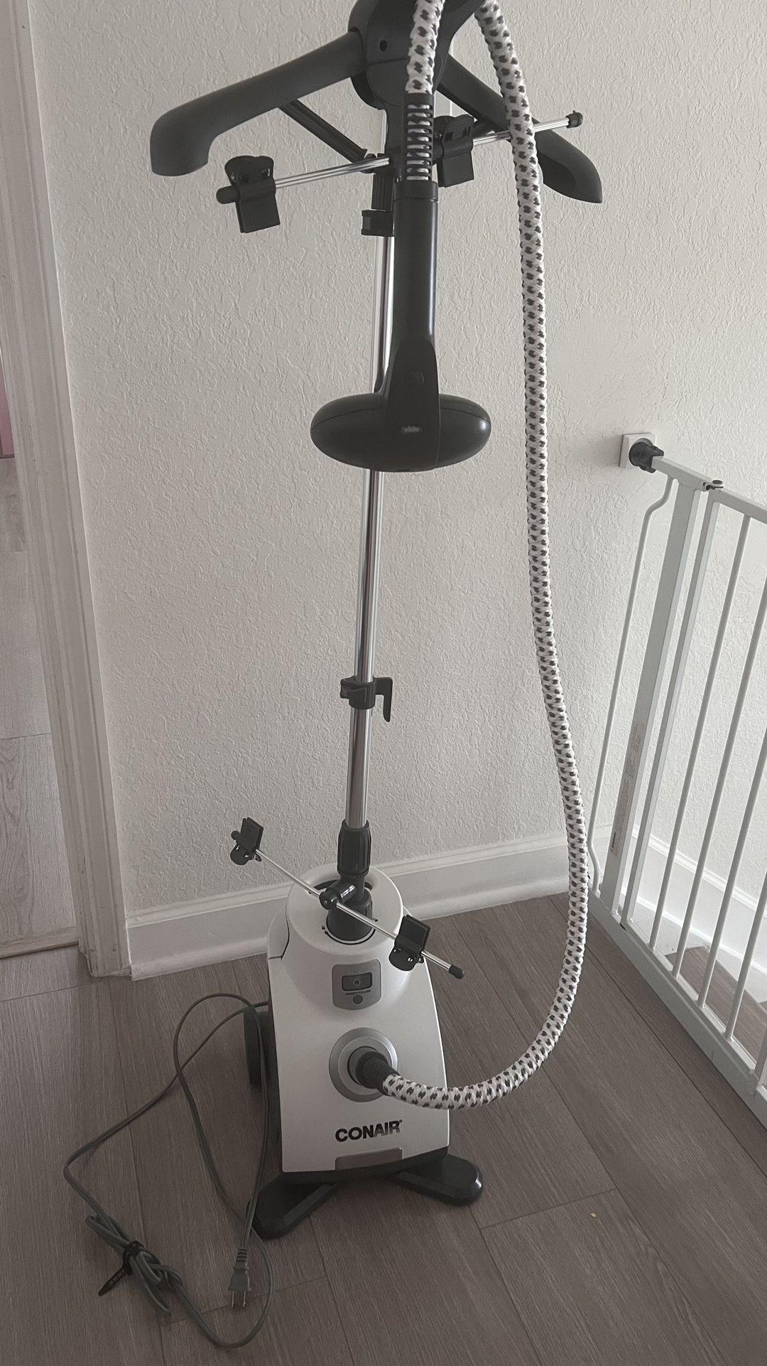 Steam iron. Plancha a Vapor