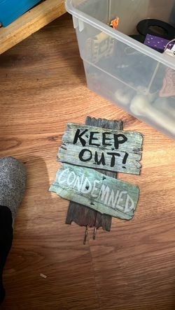 Halloween Decor