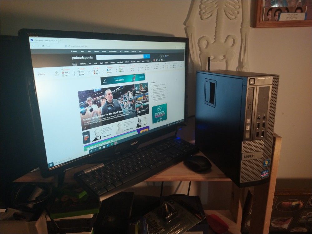 DellOptiplex Computer Setup / Complete. CPU , MONITOR ETC