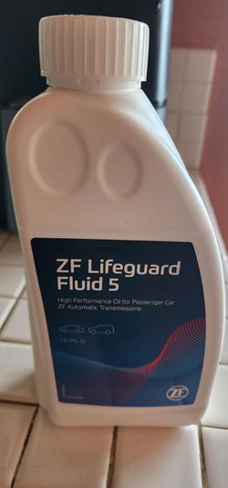6 QUARTS ZF LIFEGUARD 5 TRANS FLUID
