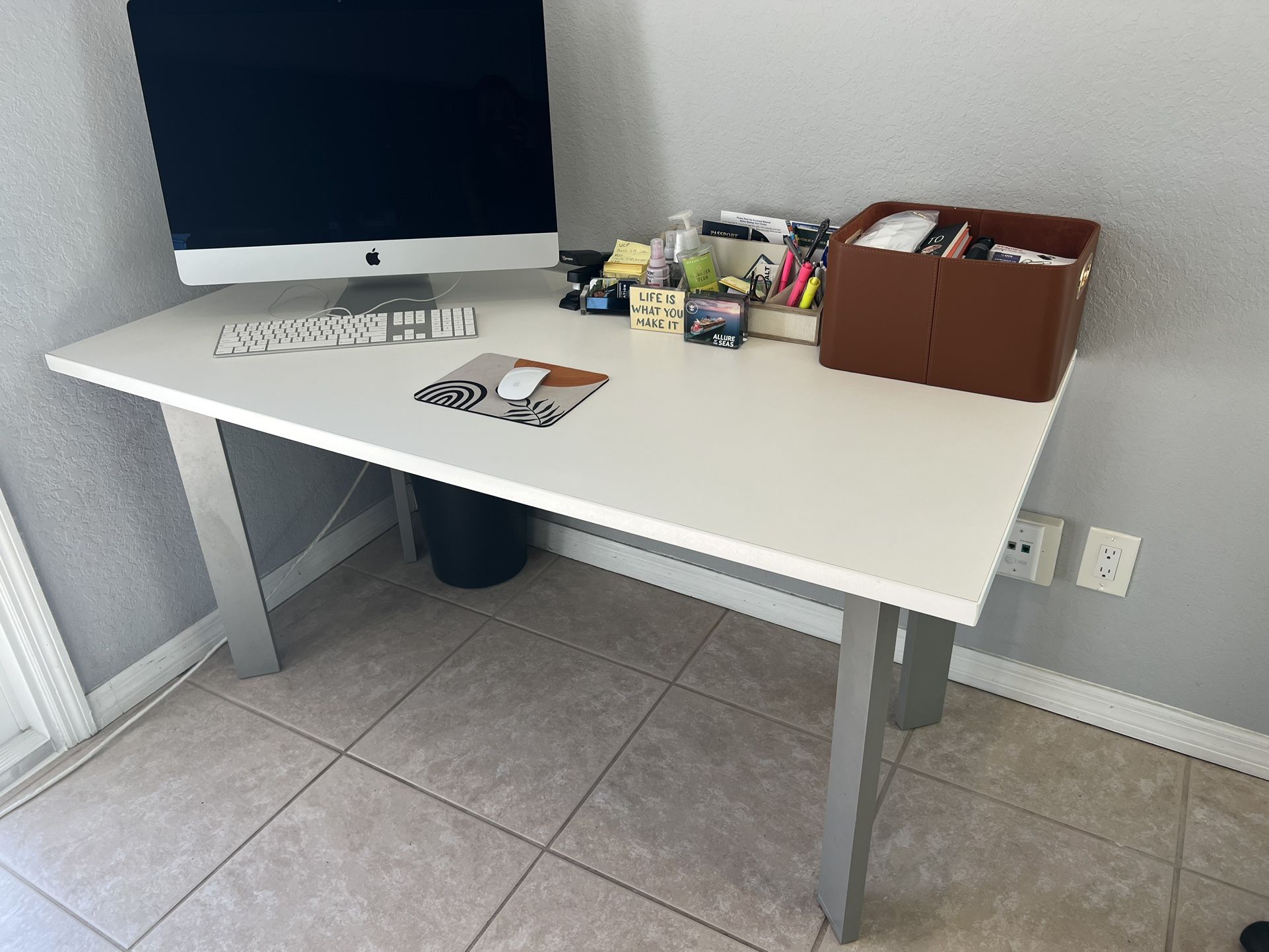Office Desk