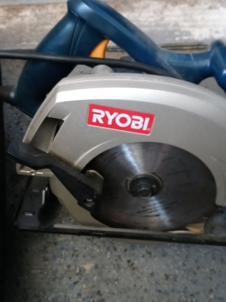 Ryobi Skill Saw