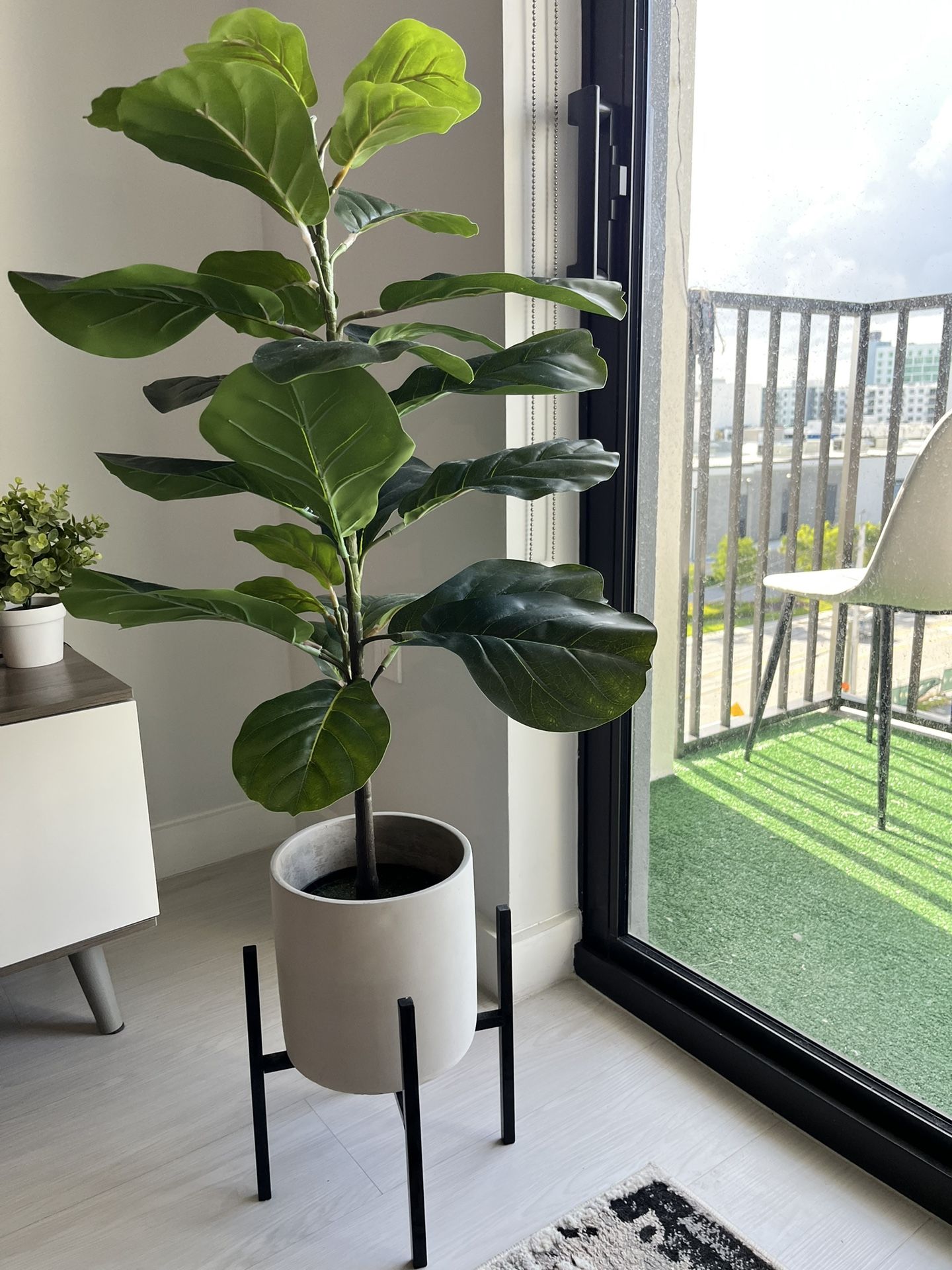 decorative artificial plant